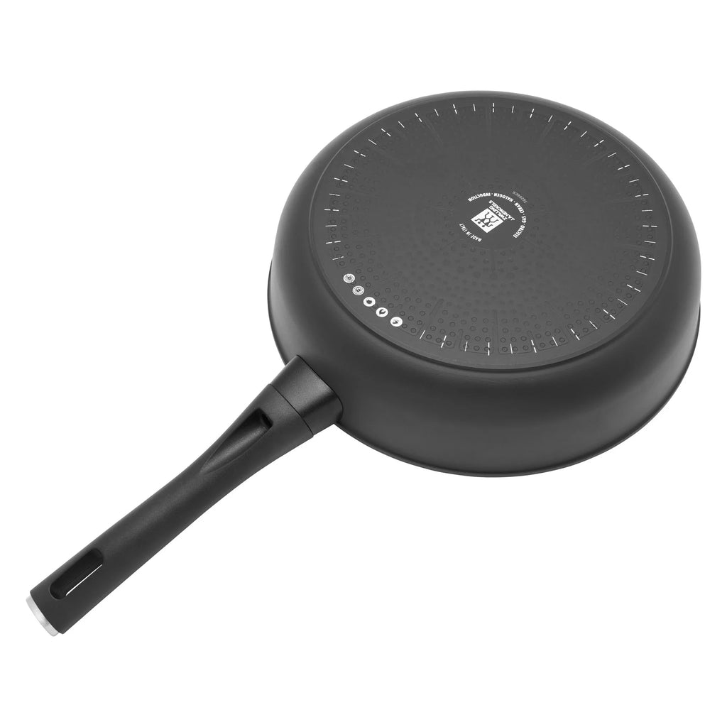 4-qt Aluminum Nonstick Saute Pan with Lid A848