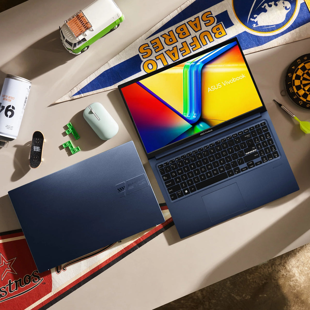 15.6" Touch Intel Core i7-1255U 16GB RAM 512GB SSD Quiet Blue Windows 11 Home Laptop A84990