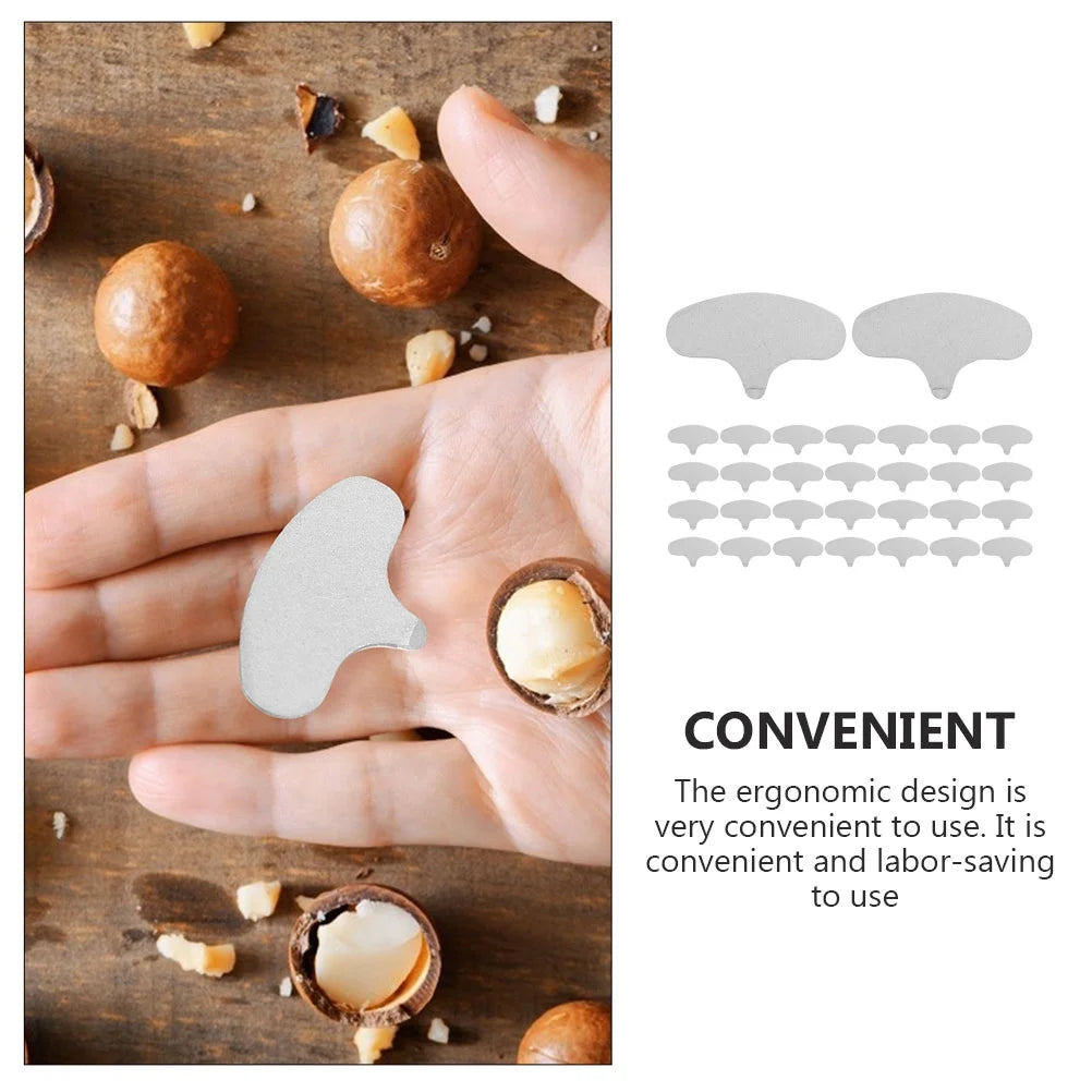 30pcs Portable Iron Walnut Opener S2782