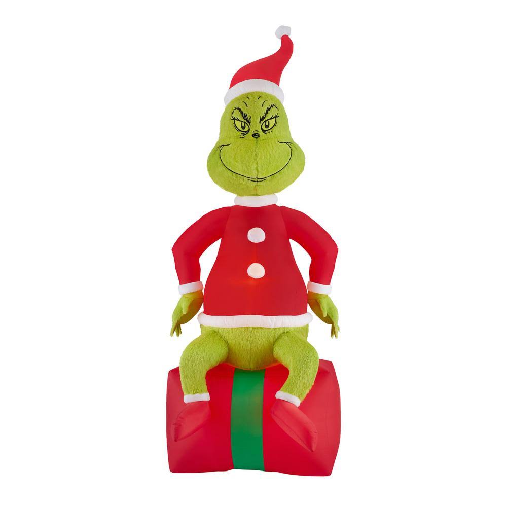 9.5 ft Pre-Lit LED Airblown Grinch Christmas Inflatable G961357
