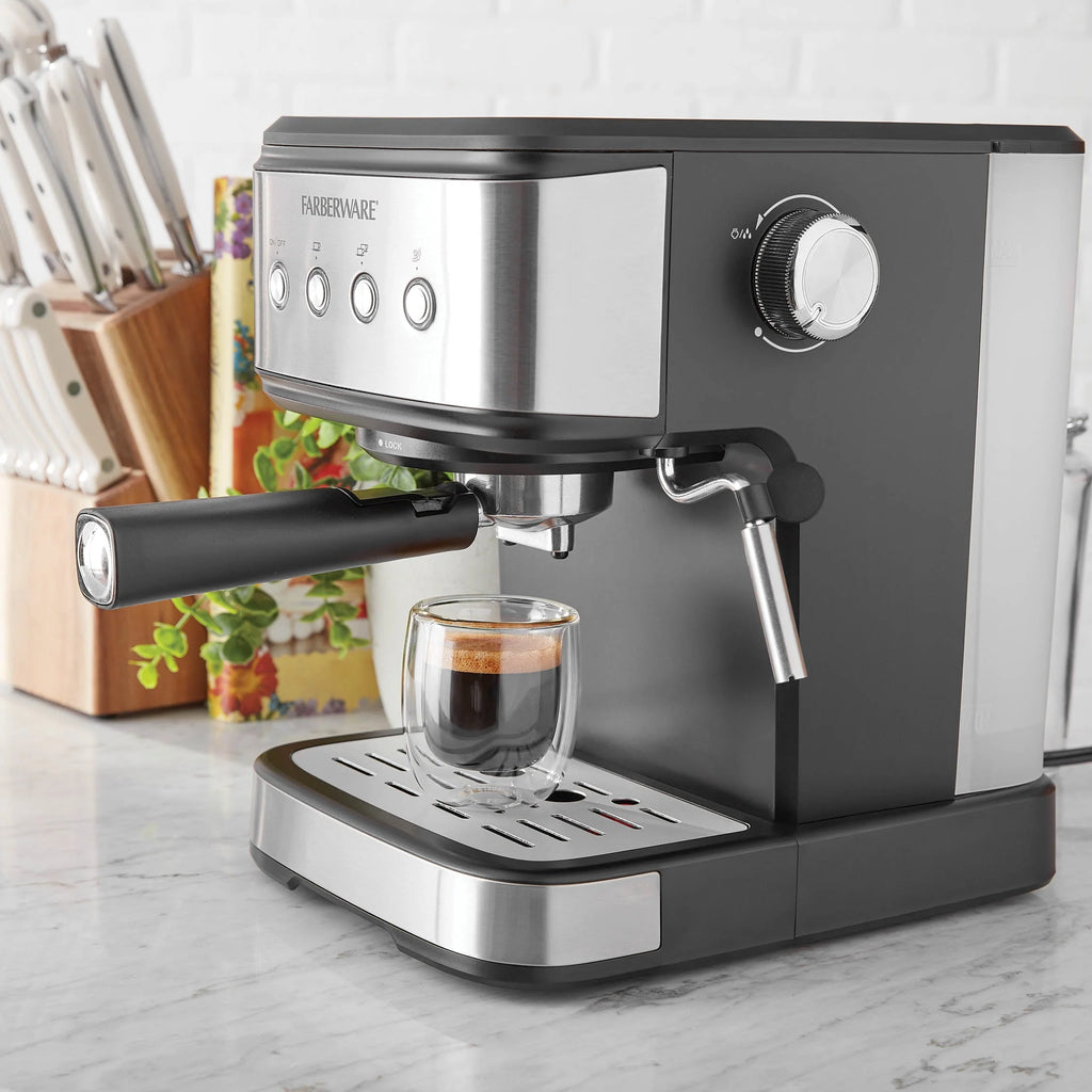 Espresso Maker, 1.5 Liter Capacity E429575