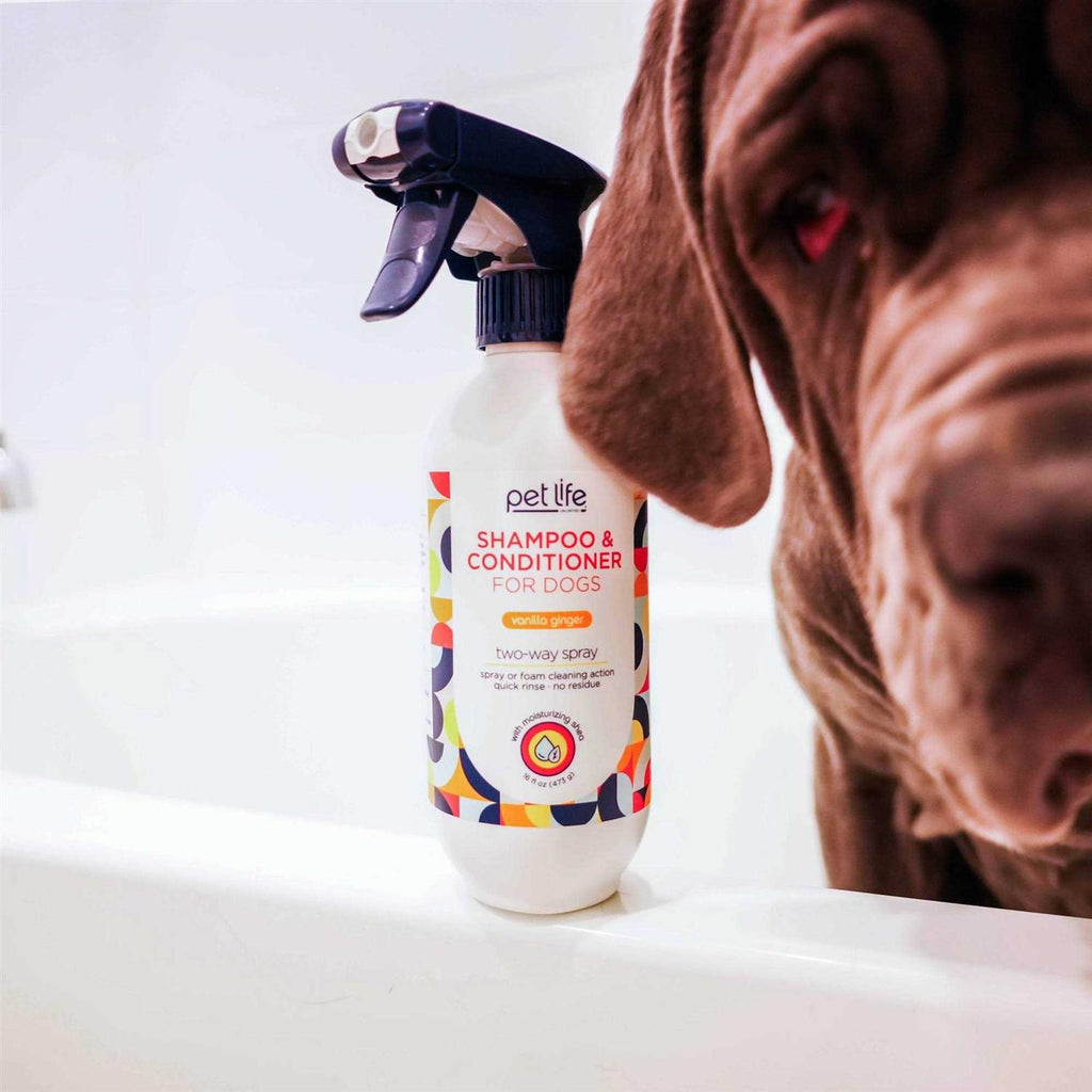 Dog Shampoo & Conditioner with Two-Way Spray B293