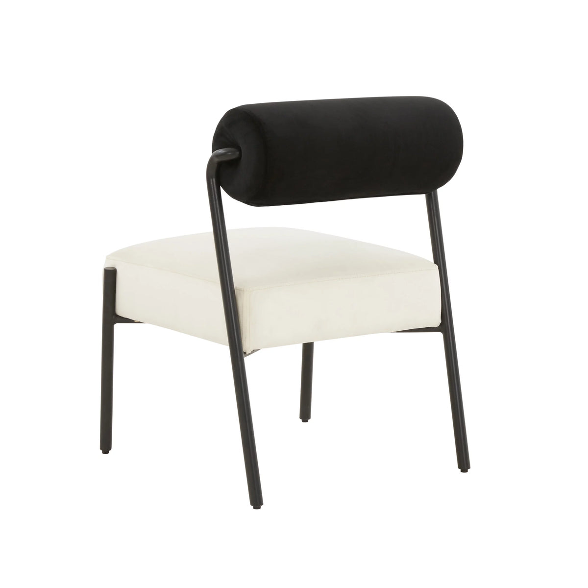 Cream Velvet Accent Chair M662