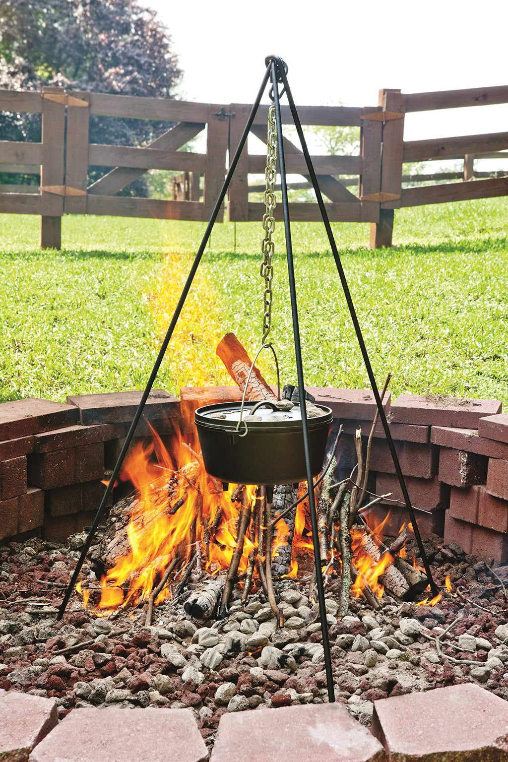 Cast Iron Camp Dutch Oven 6-Quart U3885