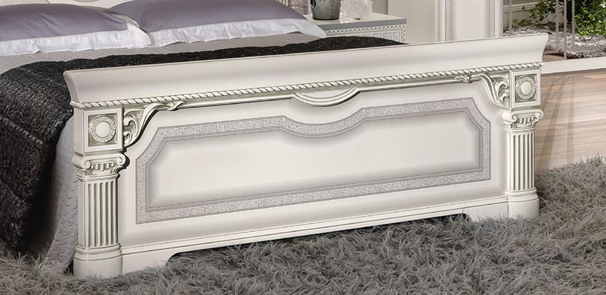 Glossy White Silver Finish Queen Bedroom Set 3Pcs J68416