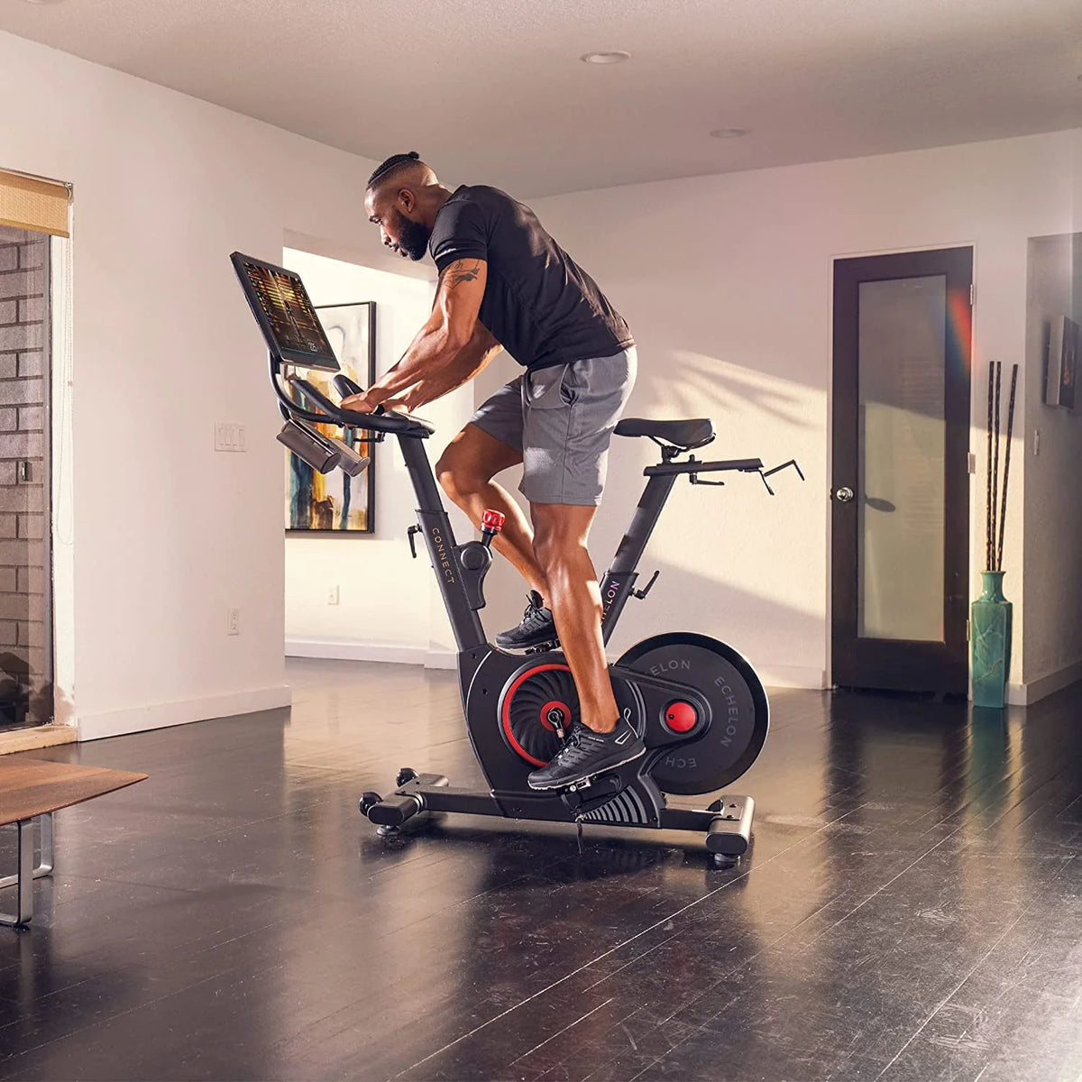 Smart Fitness Bike with 32 Resistance Levels Y19619