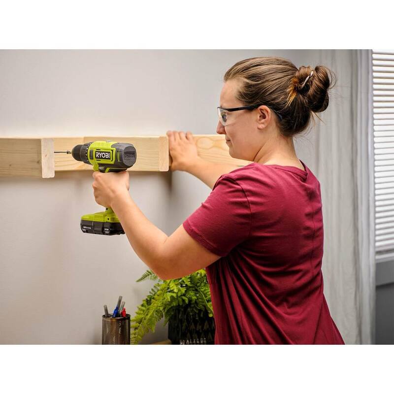 18V Cordless 1/2 in. Drill/Driver Kit with 1.5 Ah Batteries and Charger R91360
