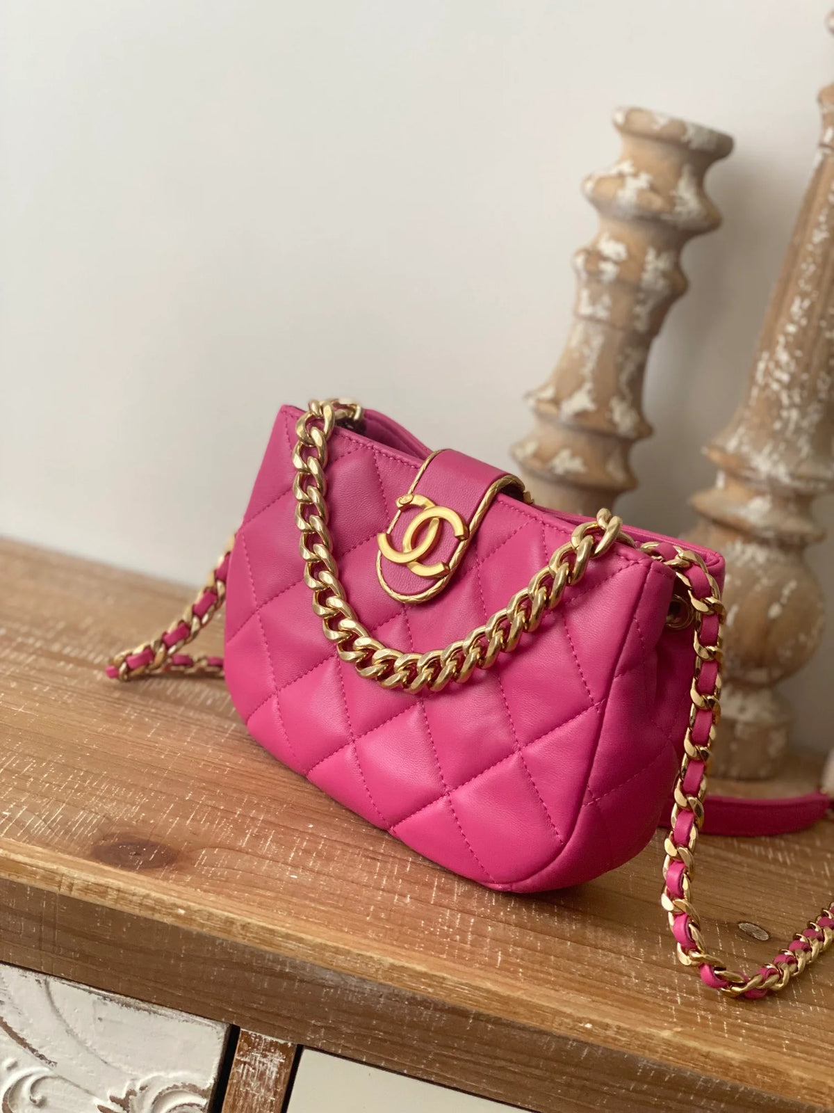 Small Hobo Bag Gold Hardware Pink A955