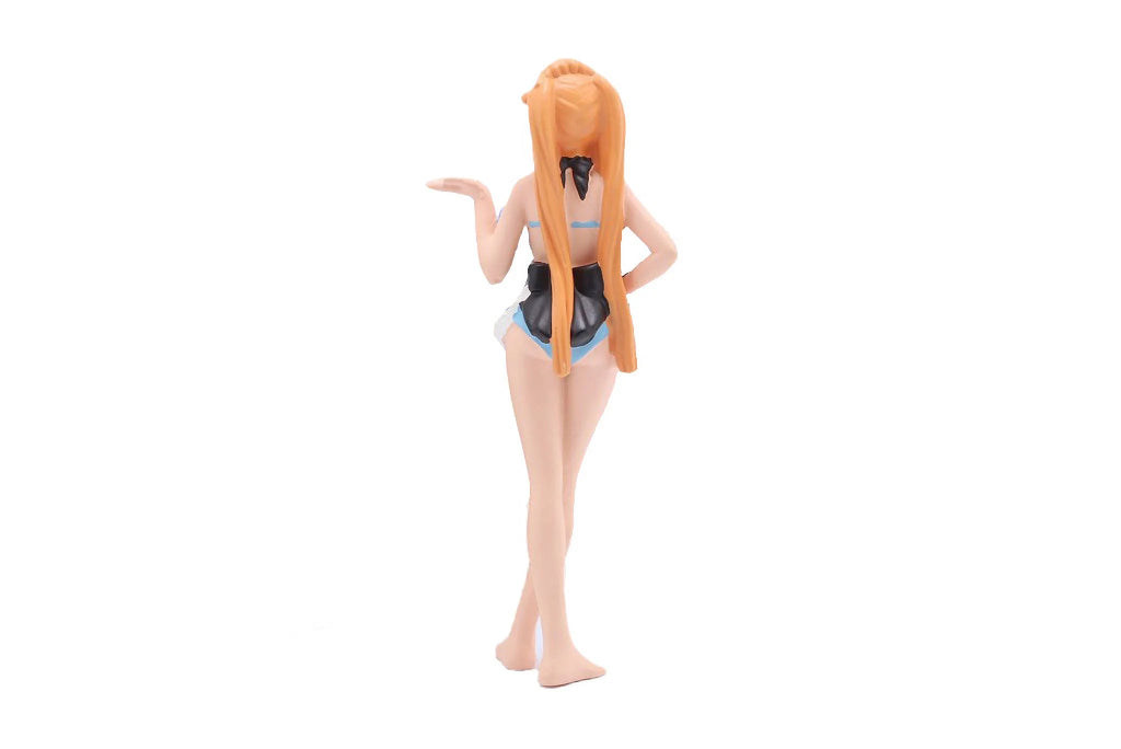 White 1/18 Scale Figurine H3115