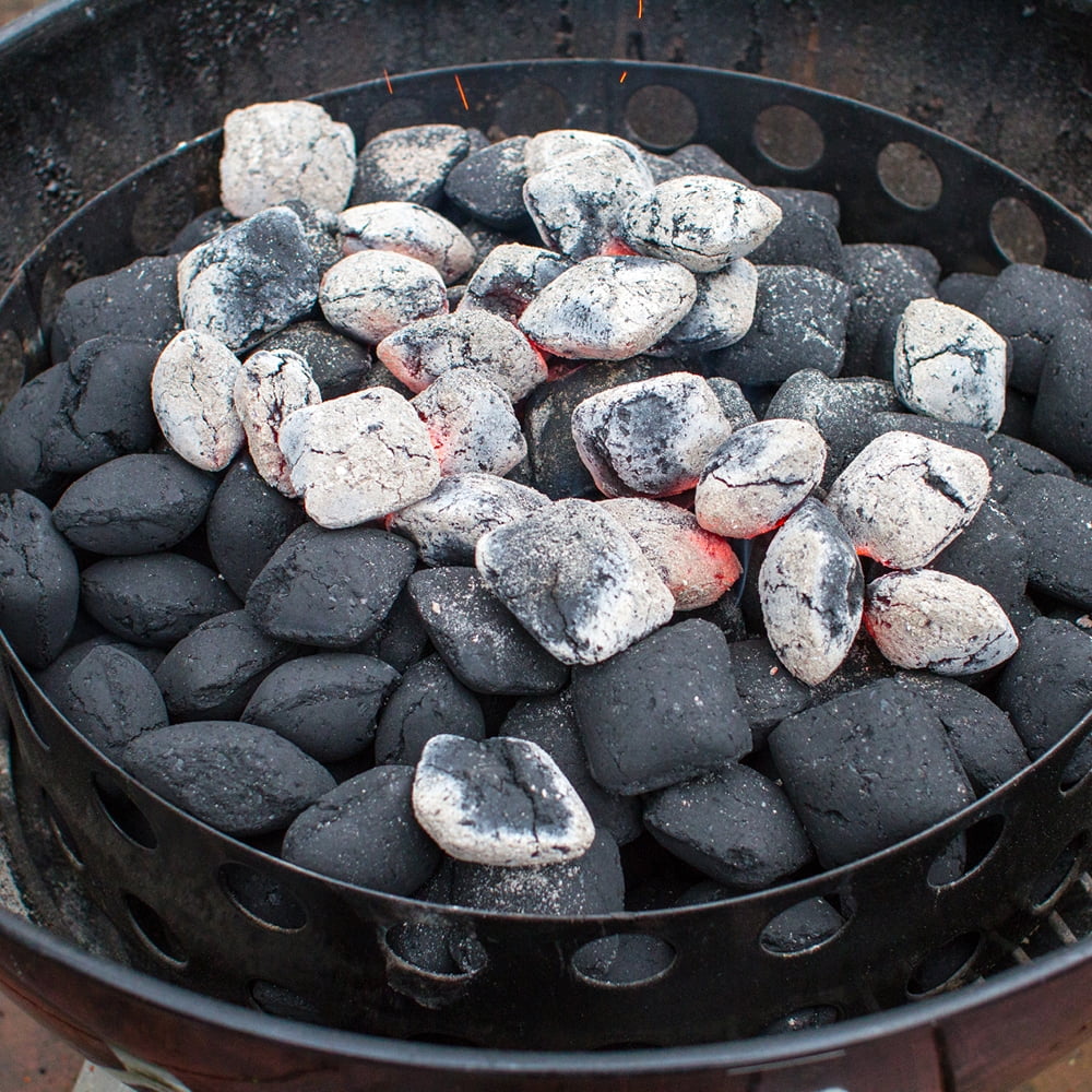 18 Smokey Mountain Cooker Smoker V818301