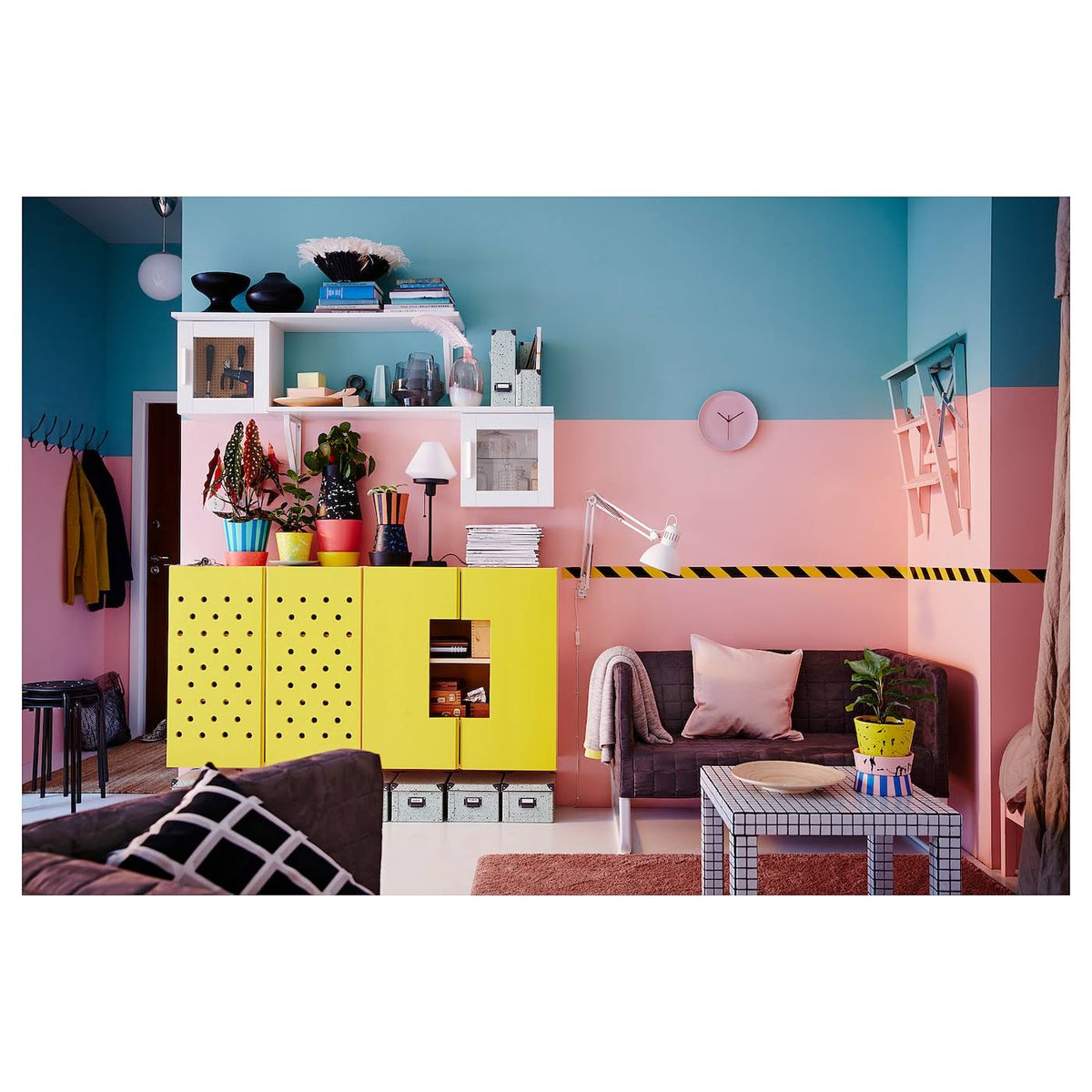 Pine Cabinet E46974