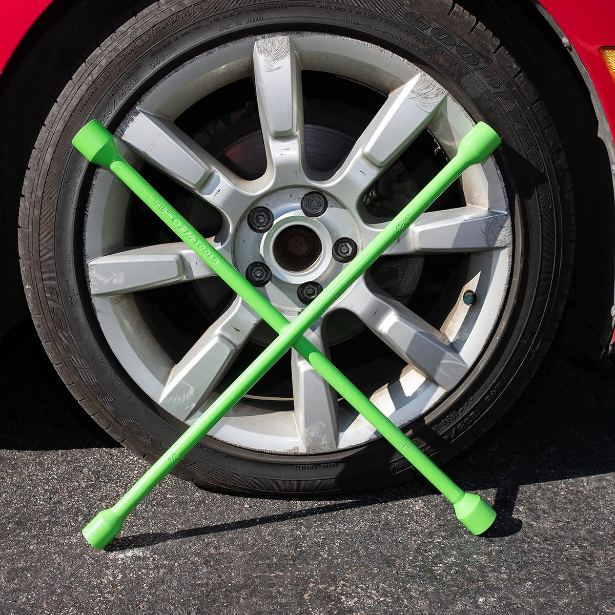 25" 4-Way Lug Nut Wrench, Green, Pack of 2 R11273