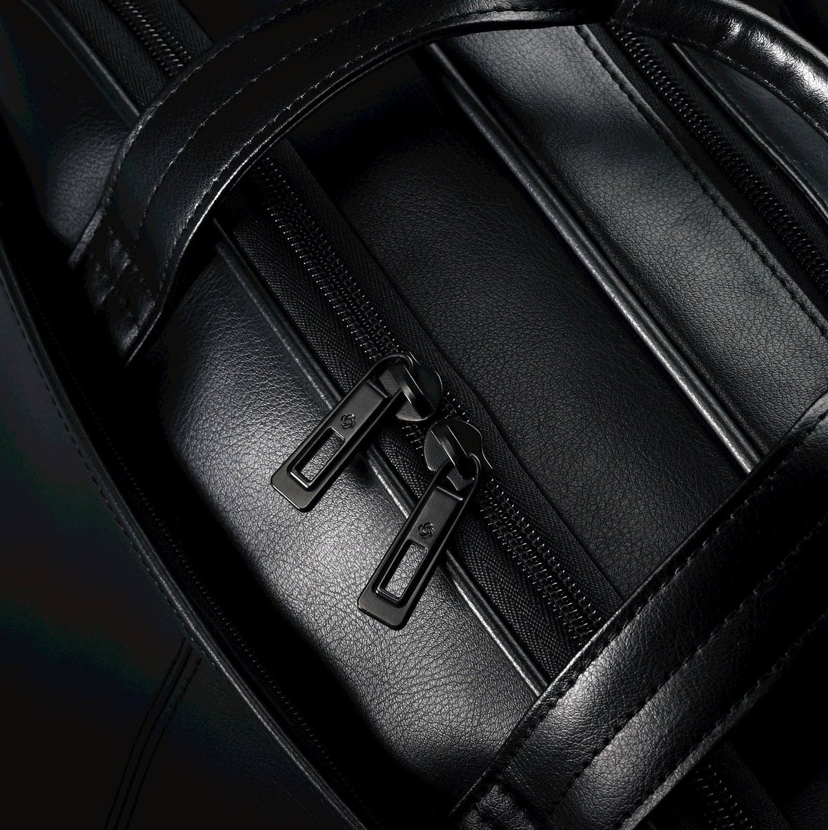 Leather Expandable Business Case Y573