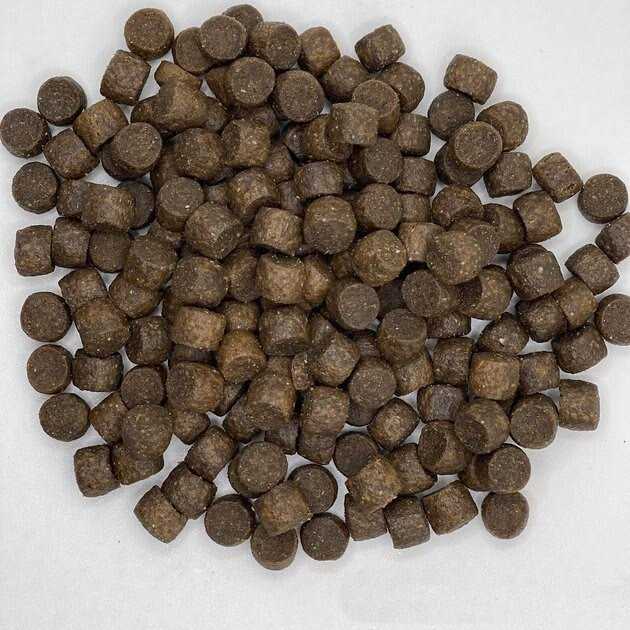 Premium Dog Food L131