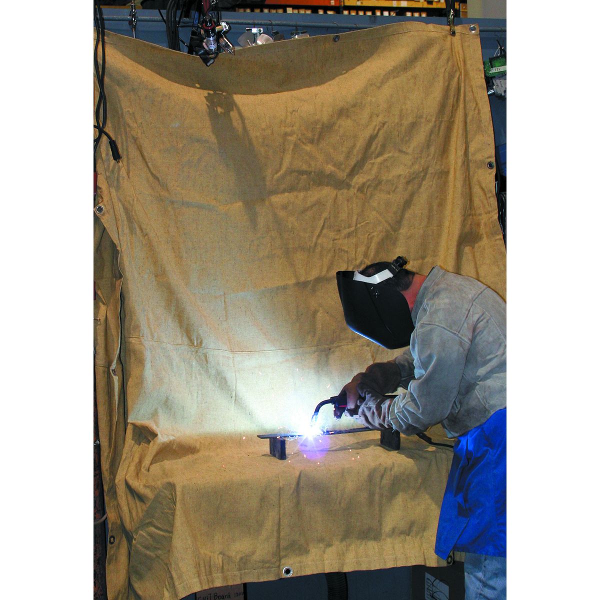 8 ft. x 8 ft. Fiberglass Welding Blanket E7300