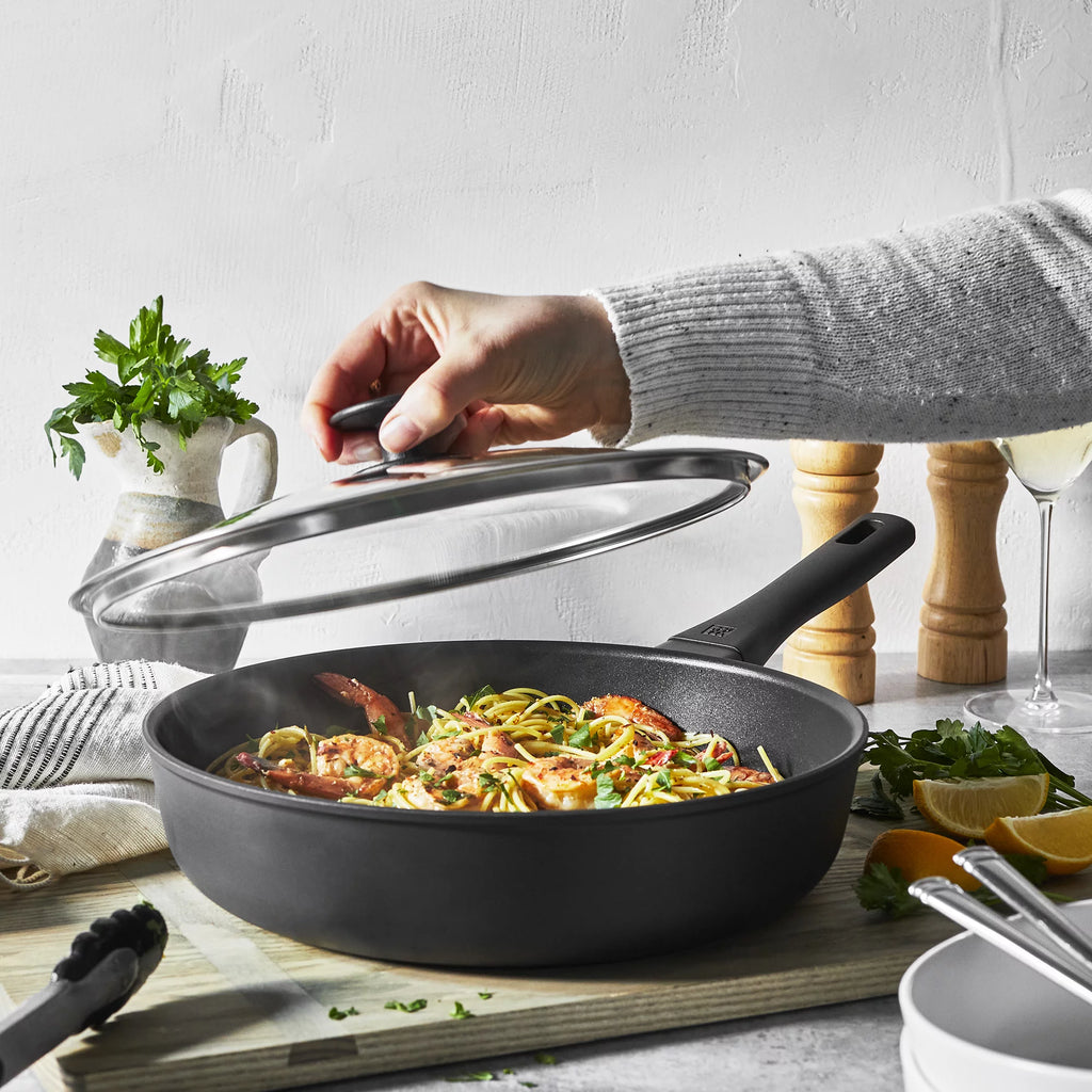 4-qt Aluminum Nonstick Saute Pan with Lid A848