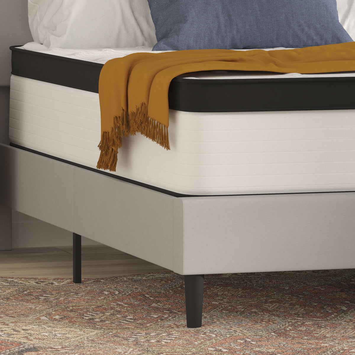 Full Hybrid Pocket Spring Mattress M54383