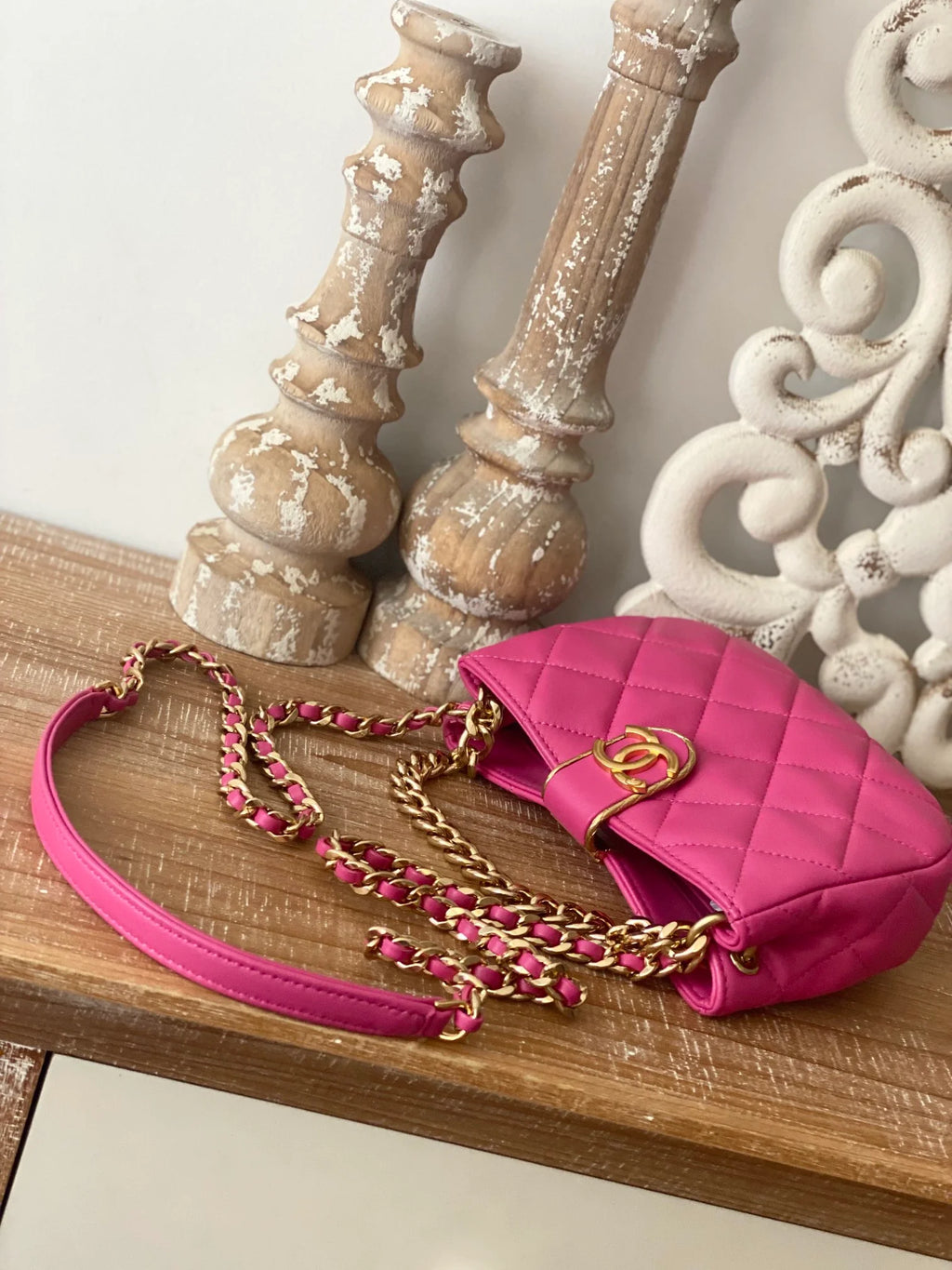 Small Hobo Bag Gold Hardware Pink A955