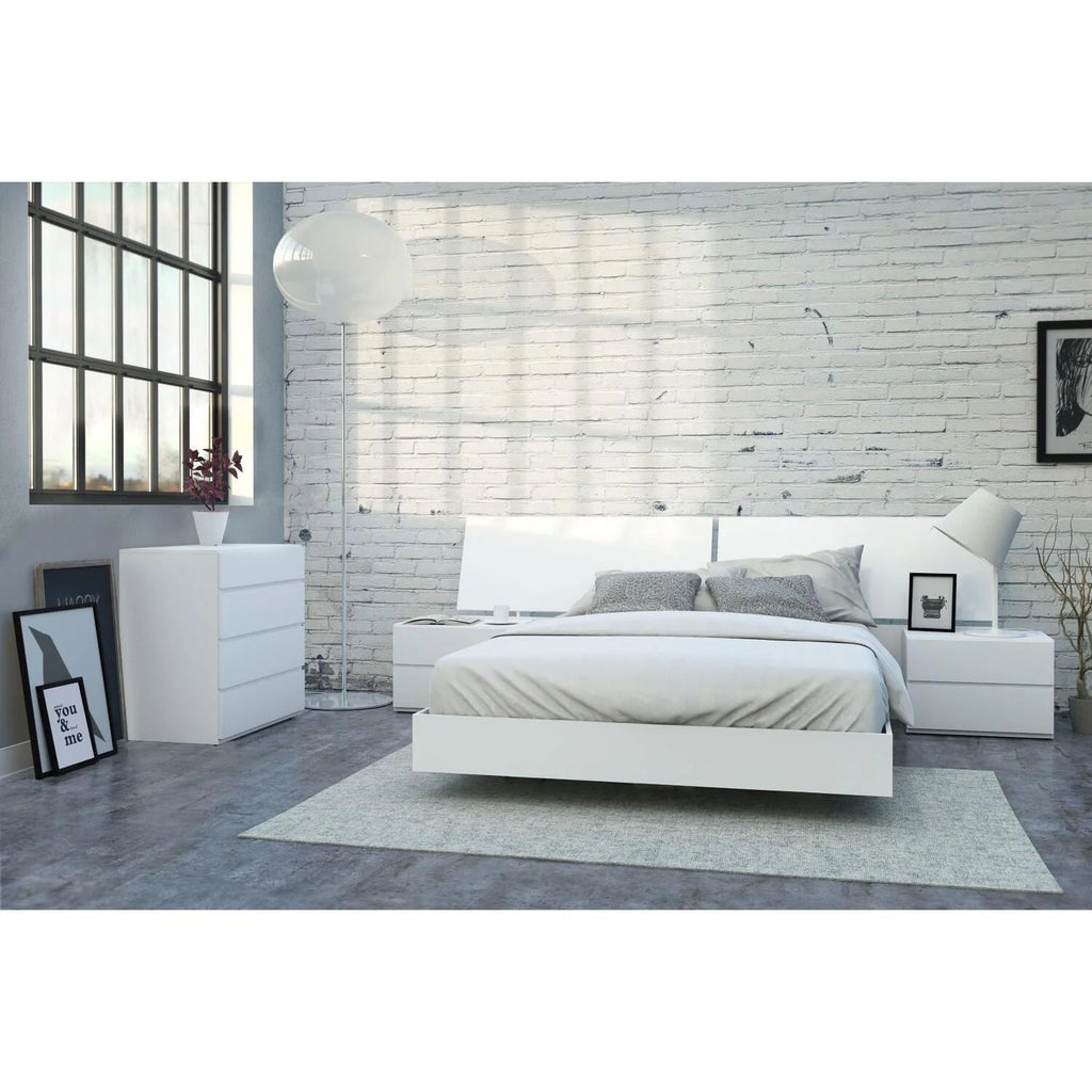 5 Piece Queen Size Bedroom Set White G451